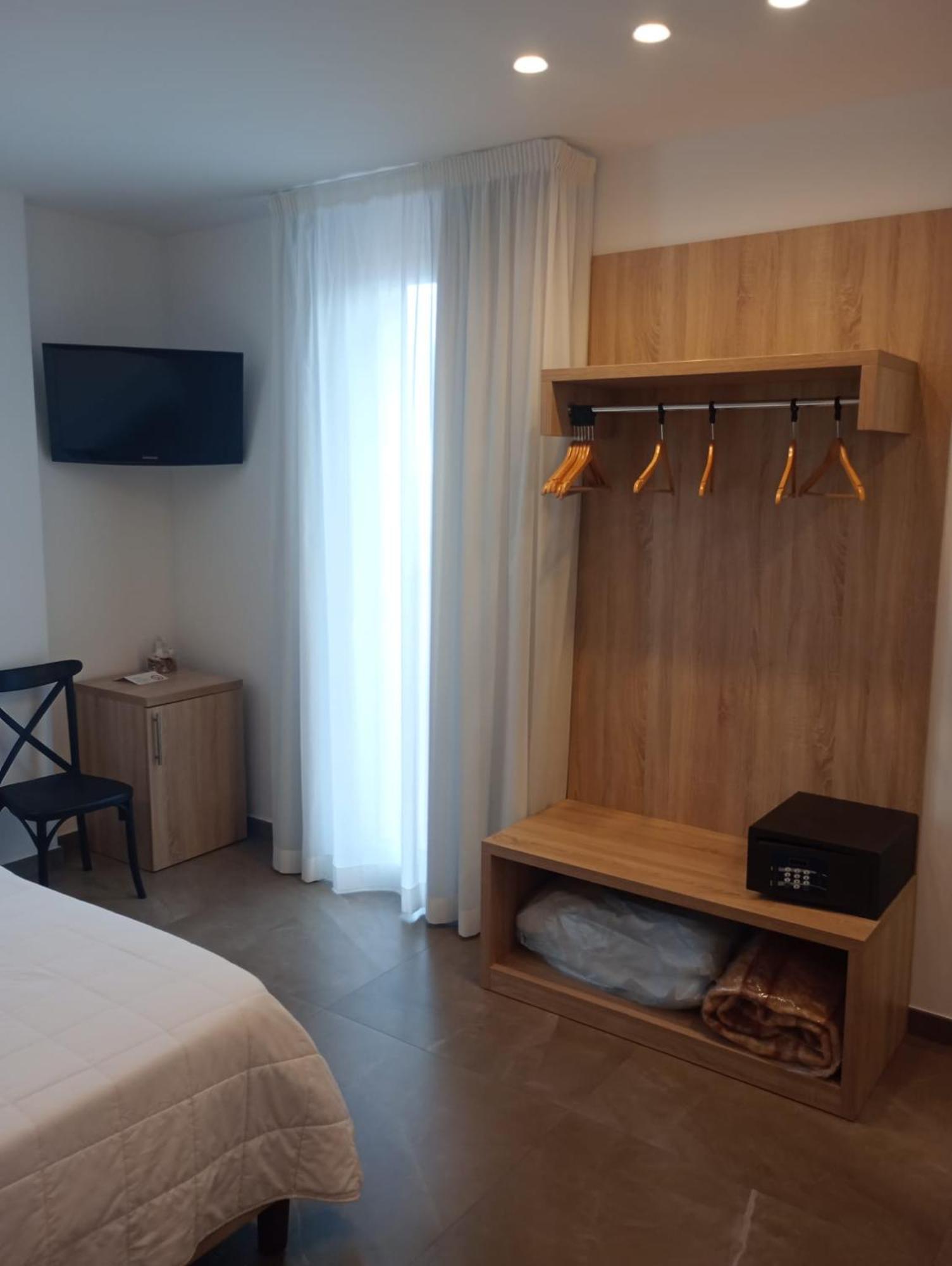 Hotel La Martinica Ficarazzi Экстерьер фото