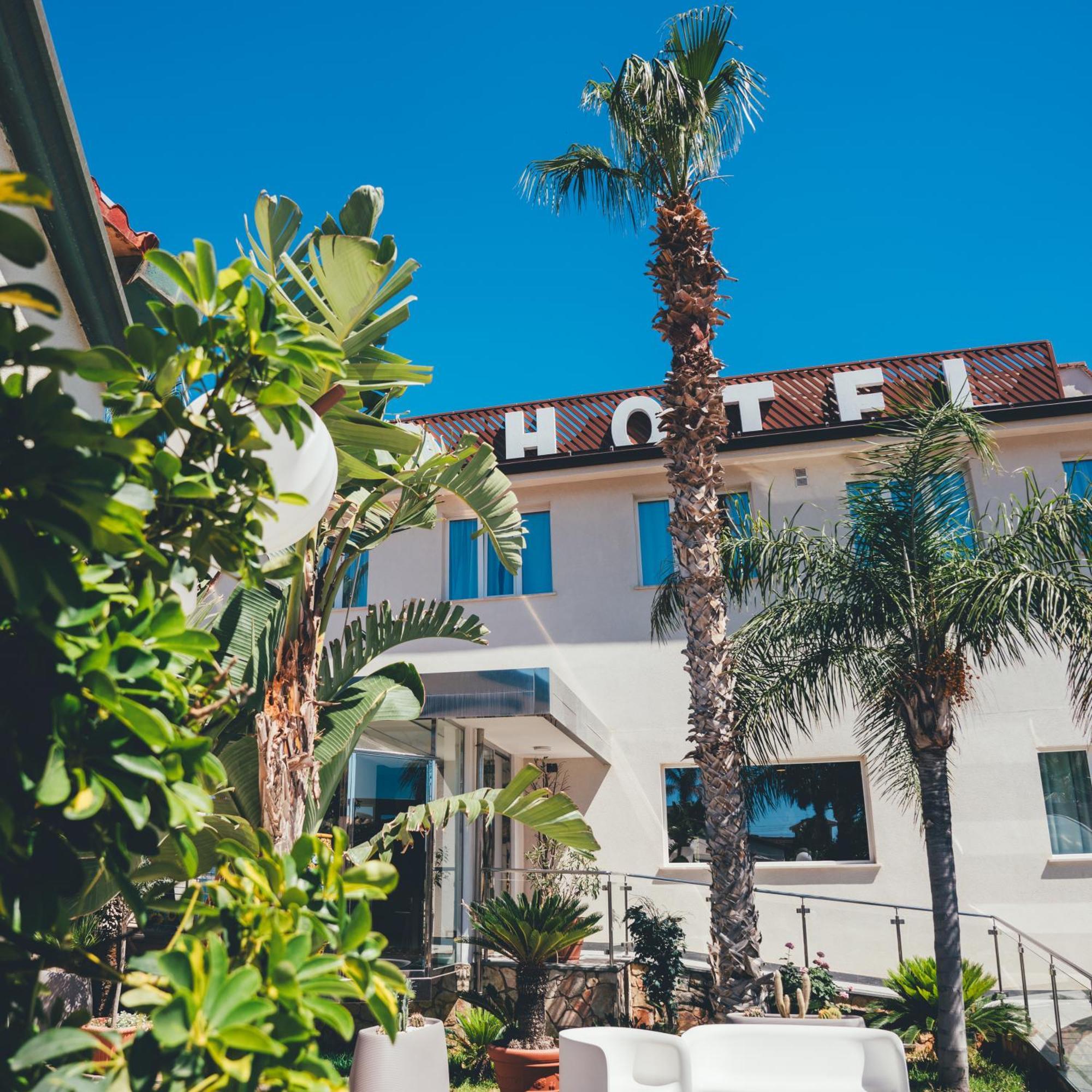 Hotel La Martinica Ficarazzi Экстерьер фото